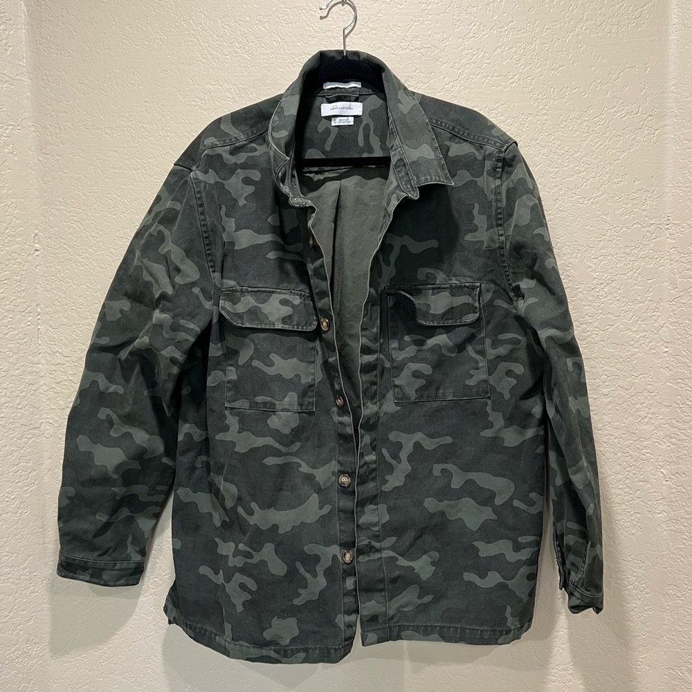 Urban Outfitters Oversized Camo Jacket XL
